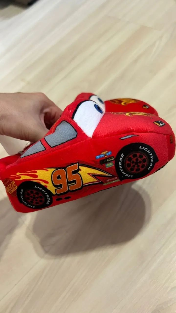 Pantufa Infantil Relâmpago McQueen - Nova  - Foto 2