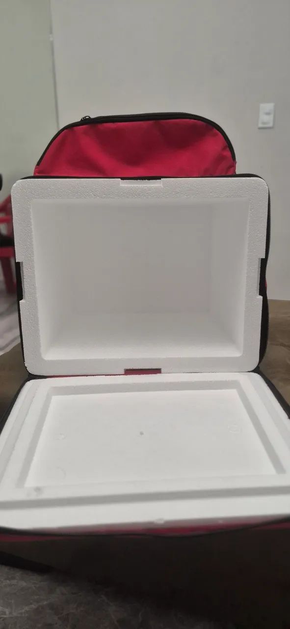 MOCHILA ? TÉRMICA 45Ltrs ?NUNCA USADA? - Foto 3
