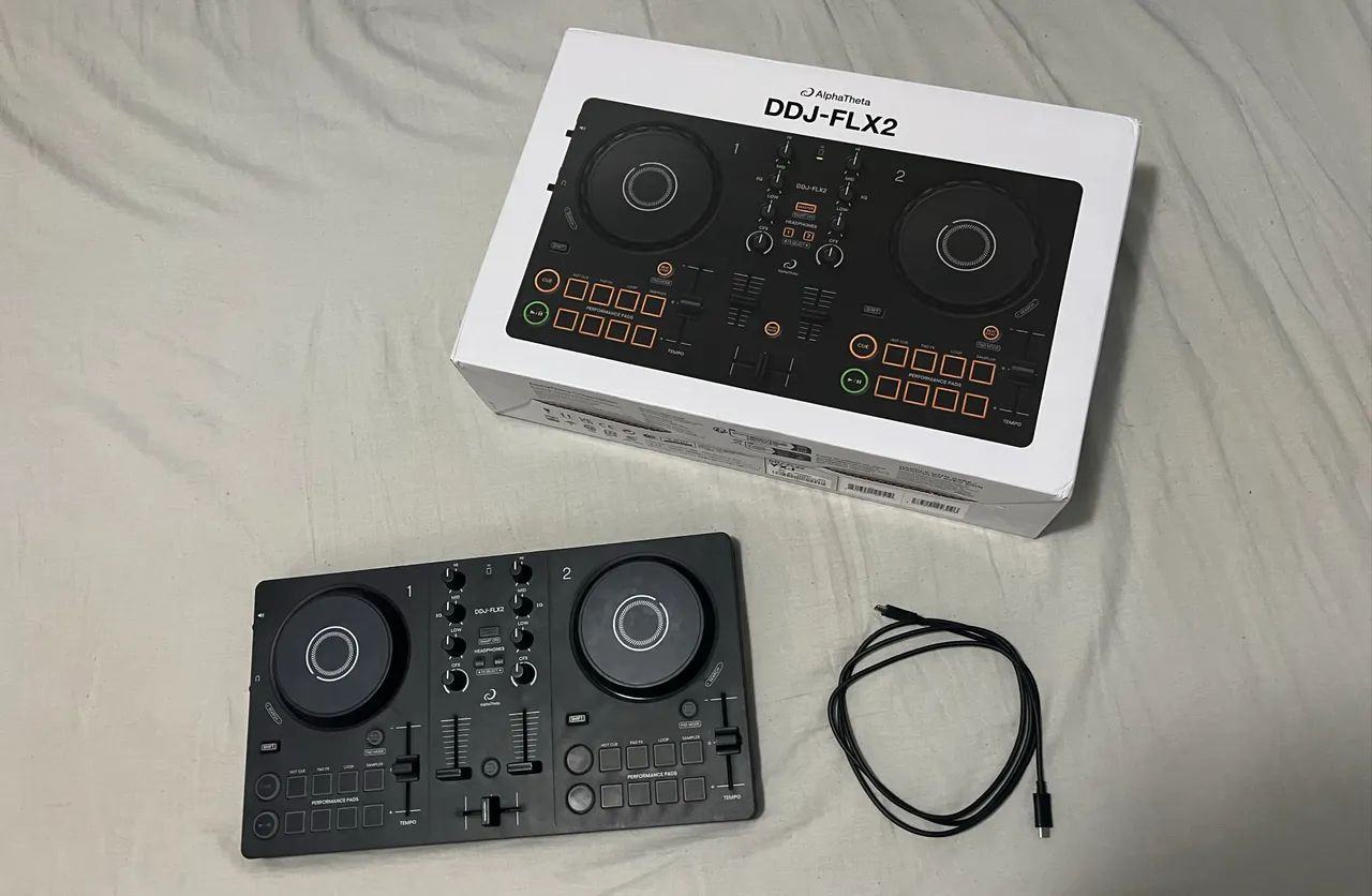 Controladora DDJ FLX2