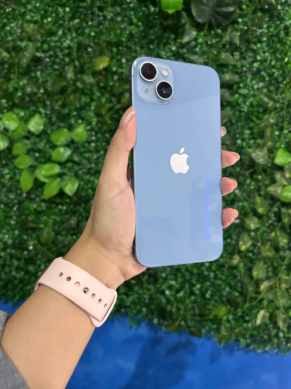 Apple iPhone 14 plus 256GB 水色 画面・背面ひびあり iPhone 14 Plus 256GB Seminovo - com nota de garantia - Celulares e