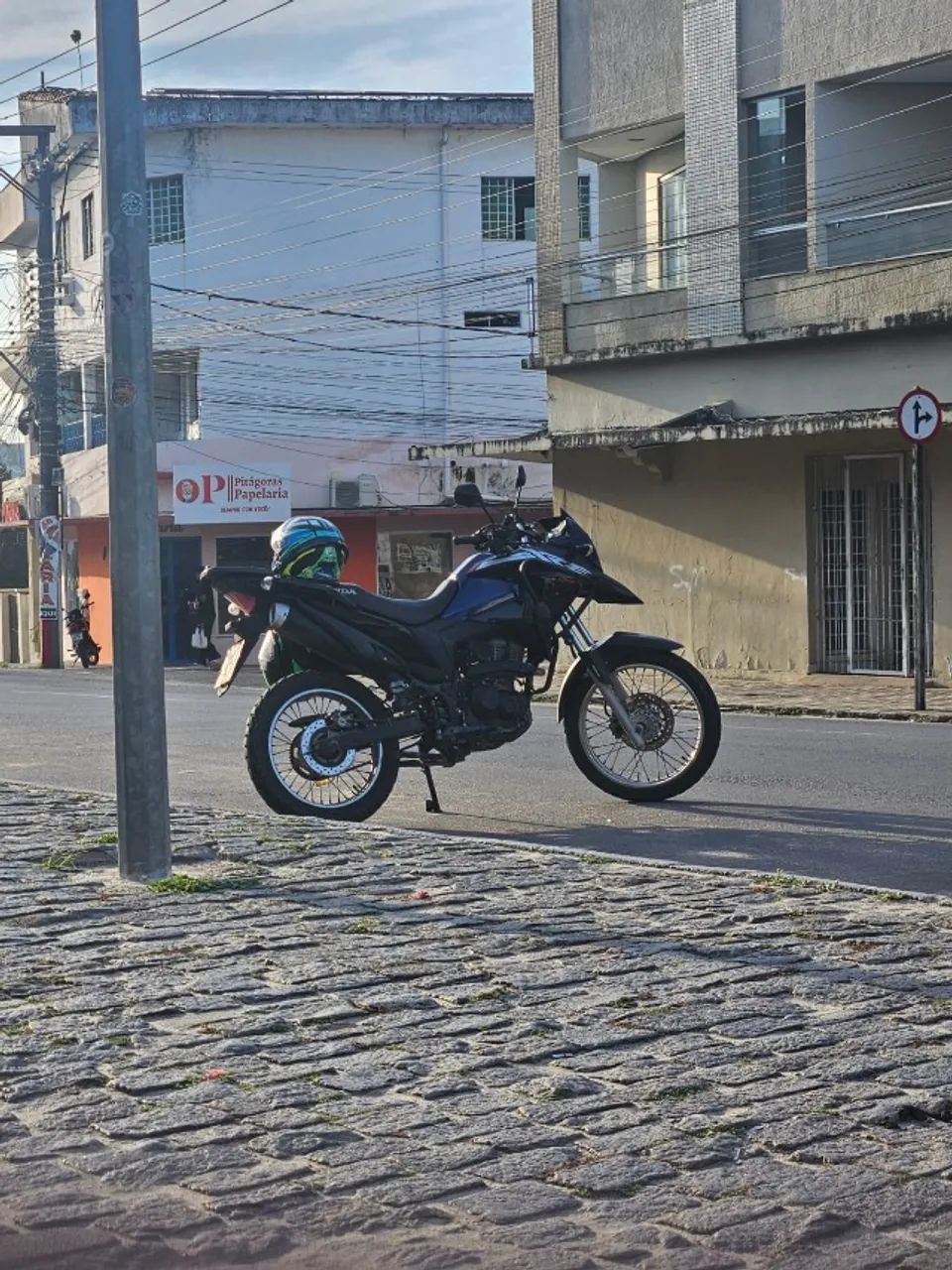 XRE 190