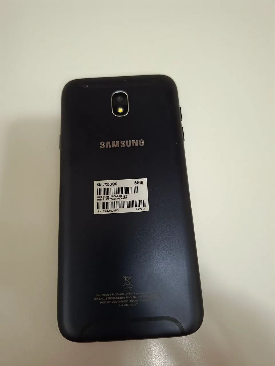 Celular Sansung J7 pro 64gb - Foto 2