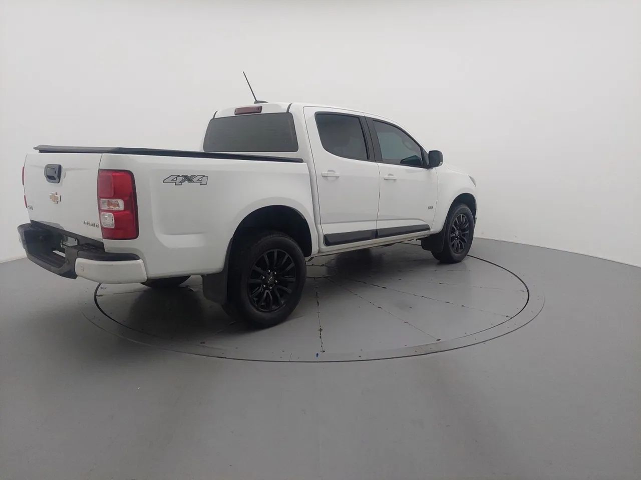 Chevrolet S10 P.up 100years 2.8 4X4 CD Dies. Aut. 2024 - Foto 3