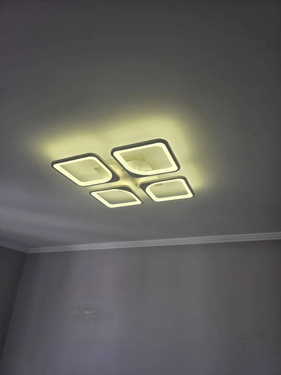 2 Luminarias LED - Estilo Moderno