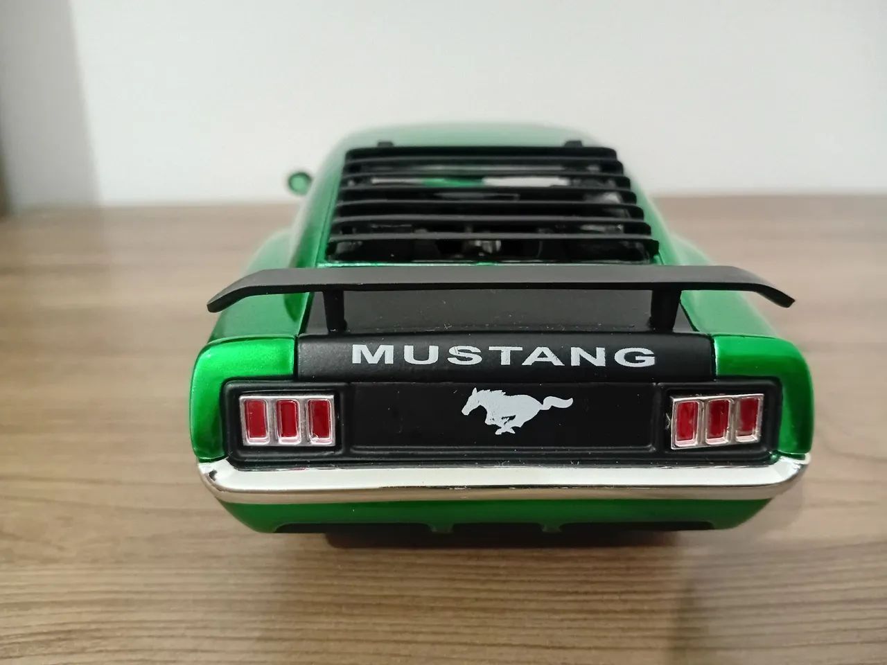 Miniatura 1:24 Jada Mustang Boss - Foto 4