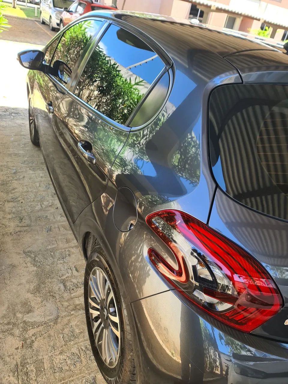Peugeot 208 Active 1.2 Flex 12V 5P Mec. 2020 - Foto 3
