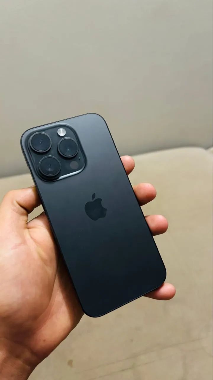 iPhone 15 PRO - Foto 2