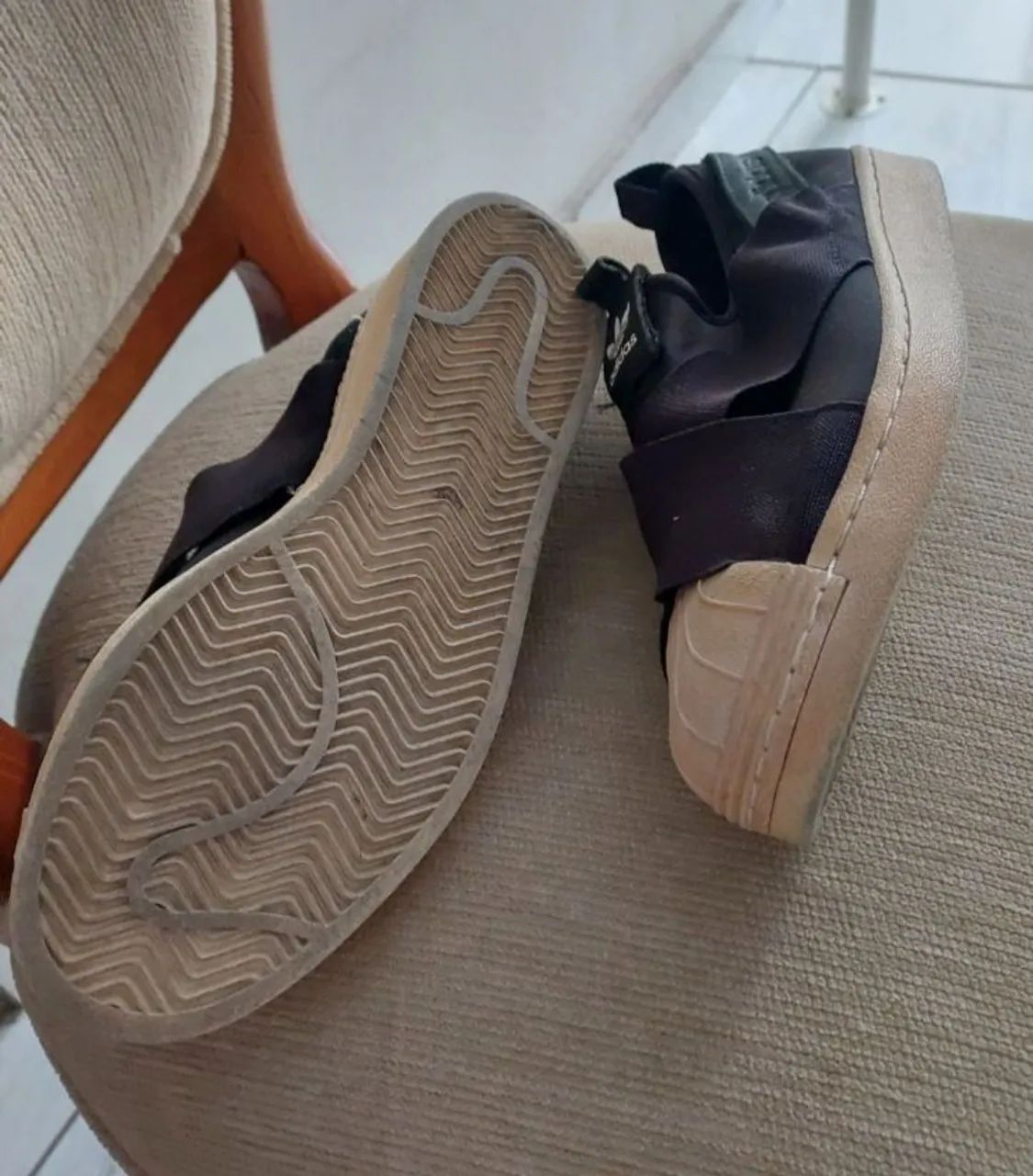 Tênis Adidas 38 - Foto 4