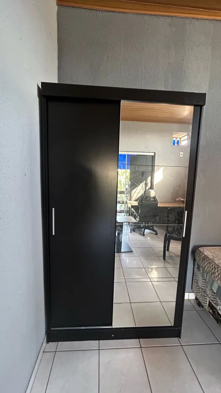 GUARDA ROUPA DE SOLTEIRO COM ESPELHO PORTA DE CORRER