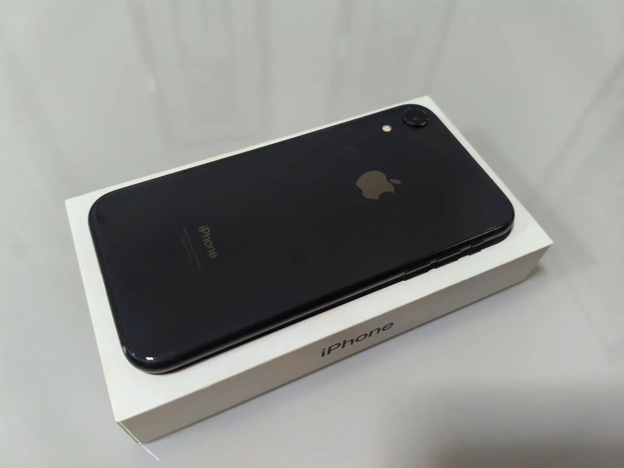 iPhone XR 128 GB  - Foto 3