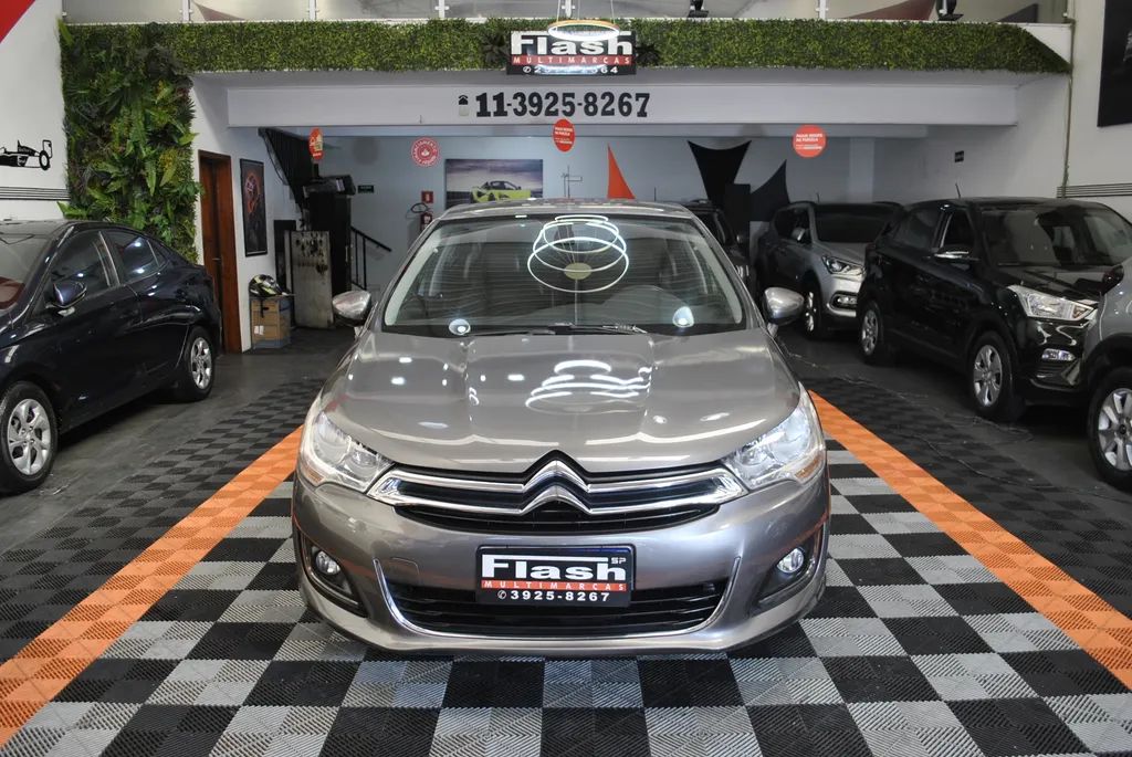 Citroën C4 C4 LOUNGE Tendance 2.0 Flex 4p Aut. 2016
