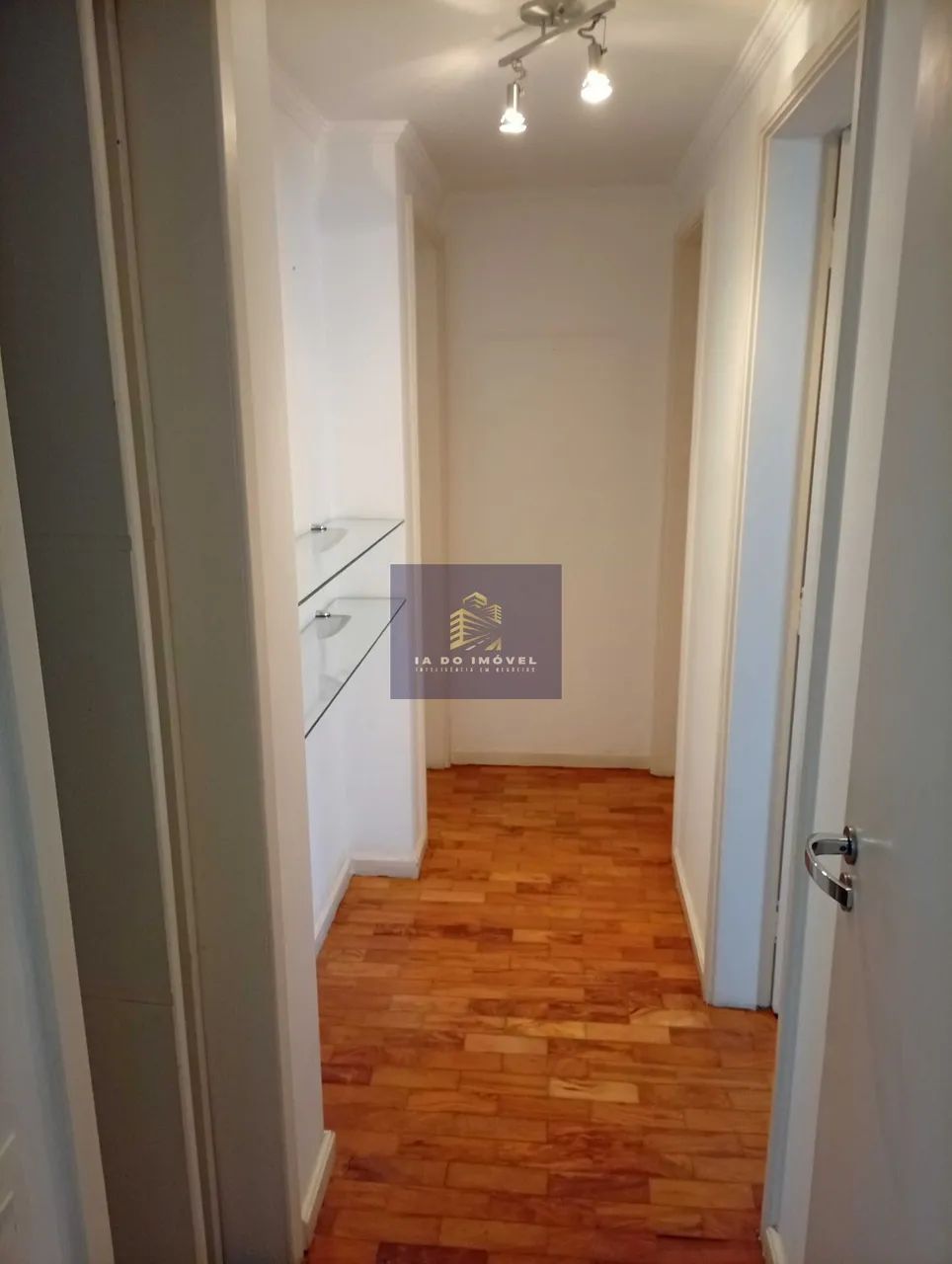 Condomínio Edifício Daumier e Sisley - Apartamento com 3 dormitórios e 1 vaga em Moema - Foto 4