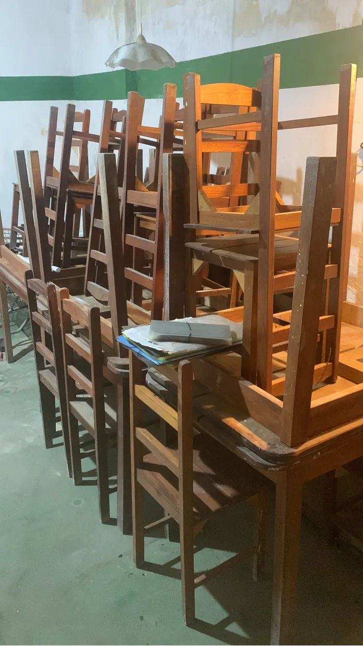 Mesas e cadeiras - Foto 4