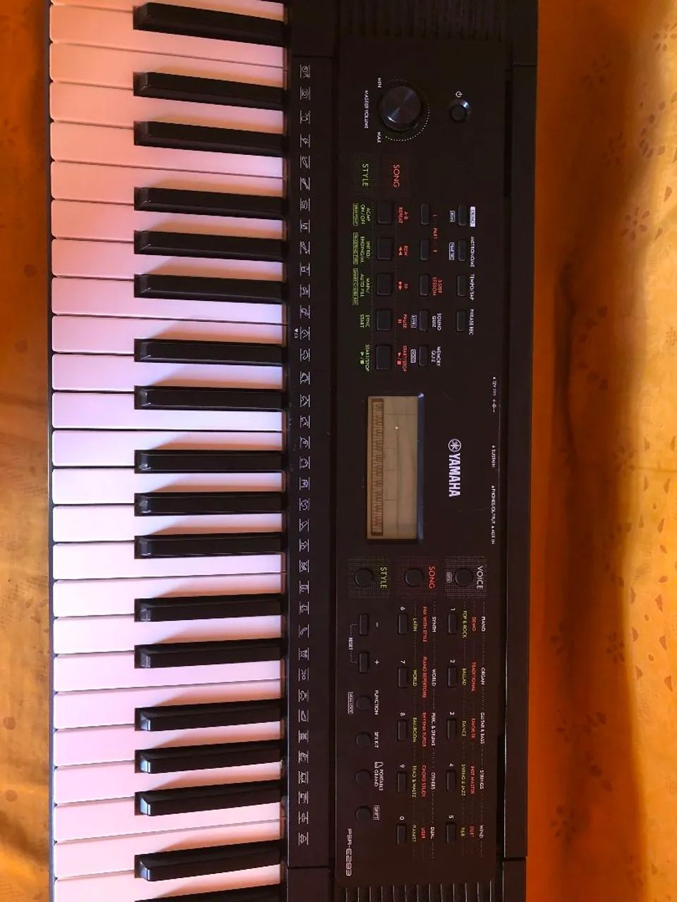 teclado Yamaha PSR 283 - Foto 2