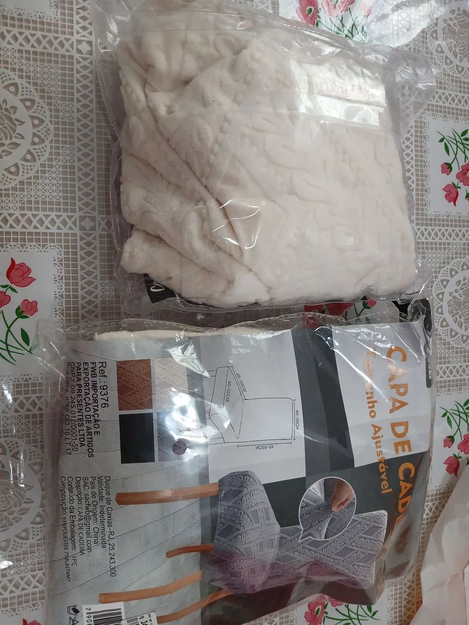 2 capas pra cadeiras  - Foto 2