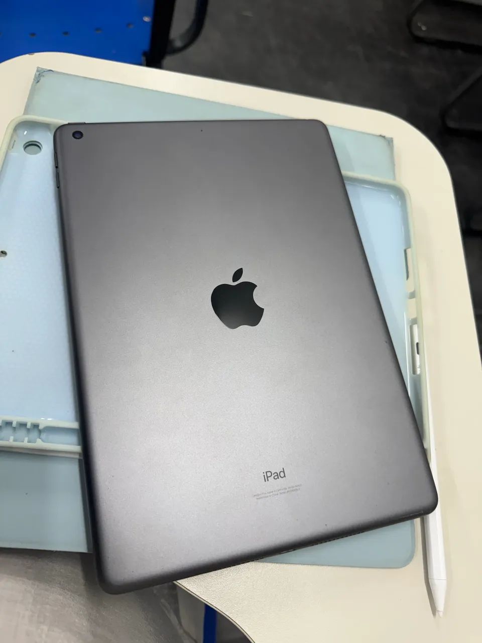 iPad Apple 9a geração 10,2 64gb cinza espacial
