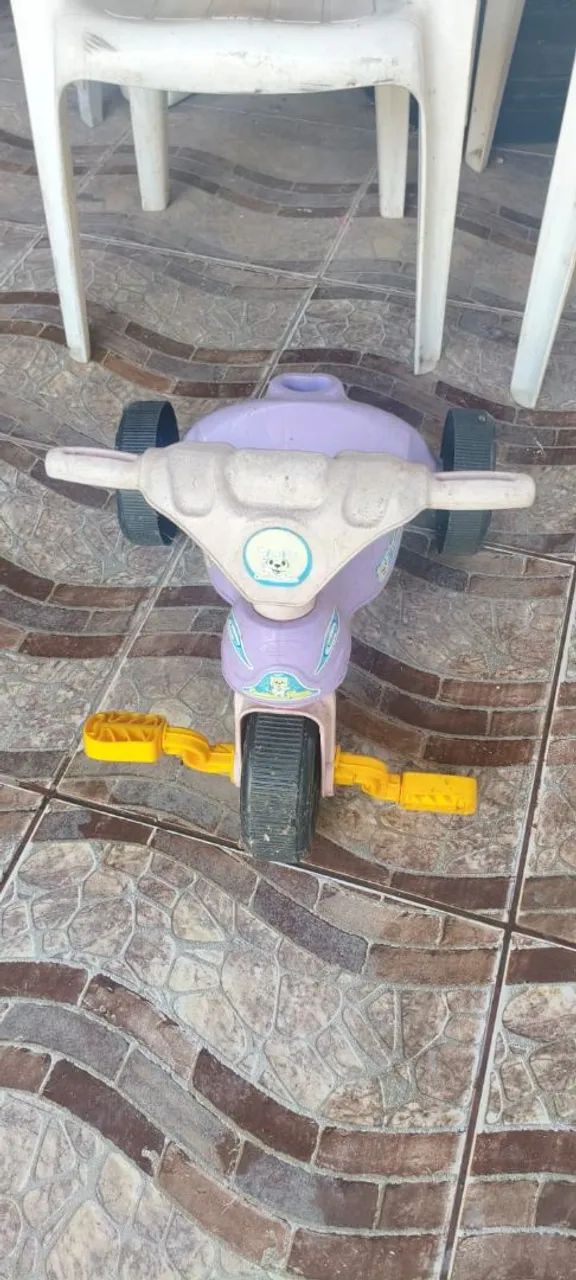 Triciclo infantil 