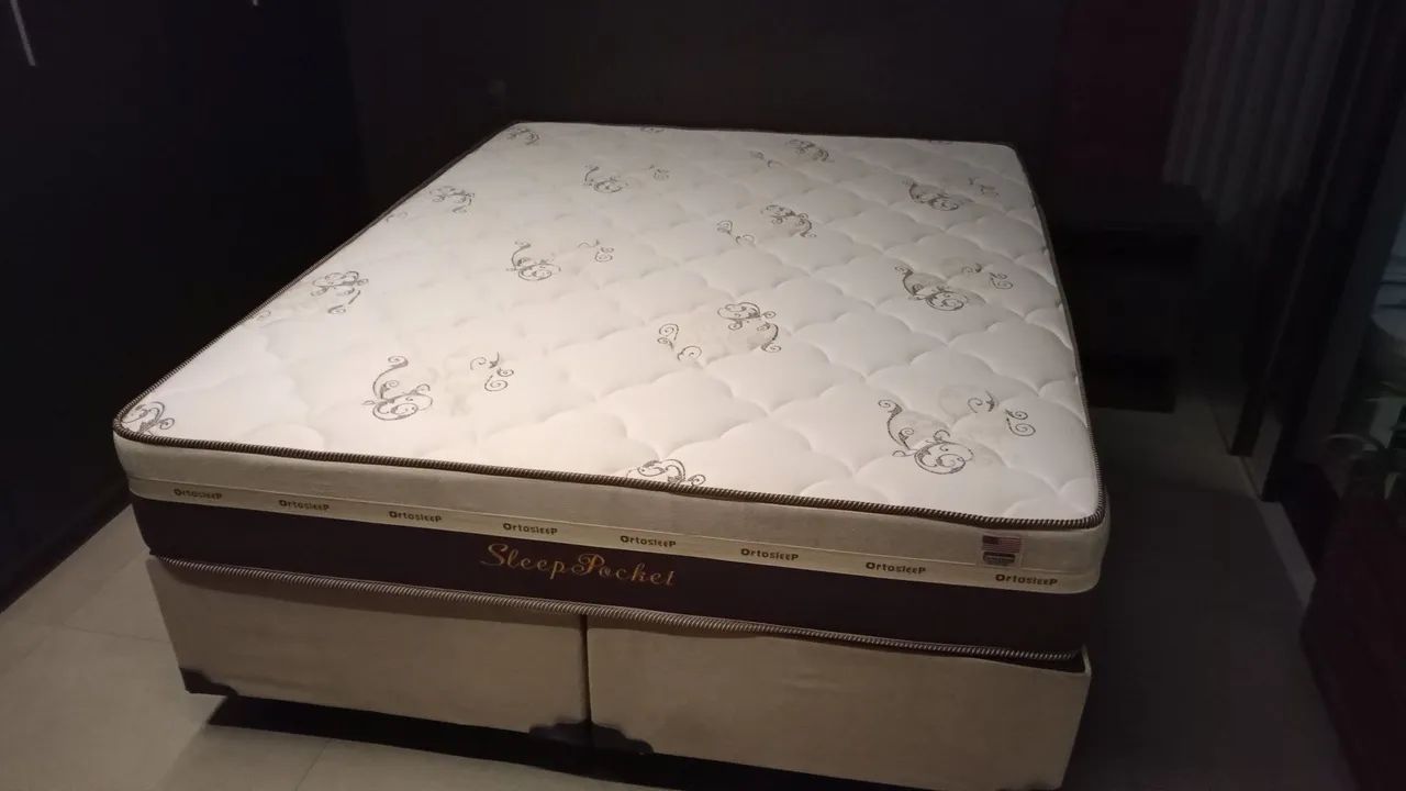 Cama box Queen size 