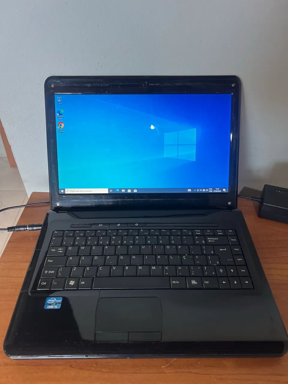 Notebook SIM+ i5  4G de RAM