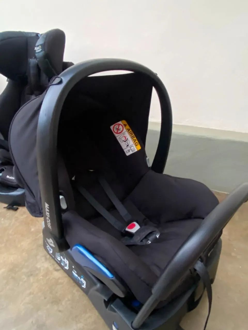  Bebe conforto MAXICOSI com base - Foto 2