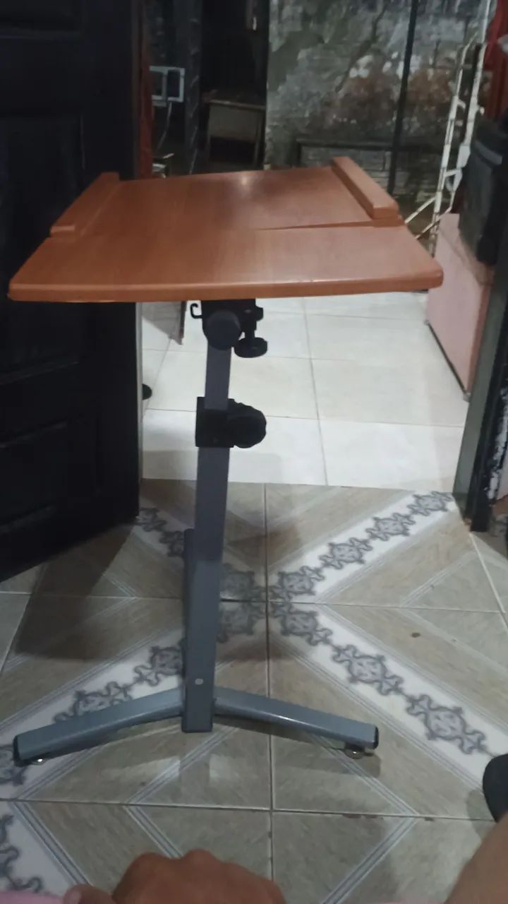 Mesa para notebook  - Foto 2