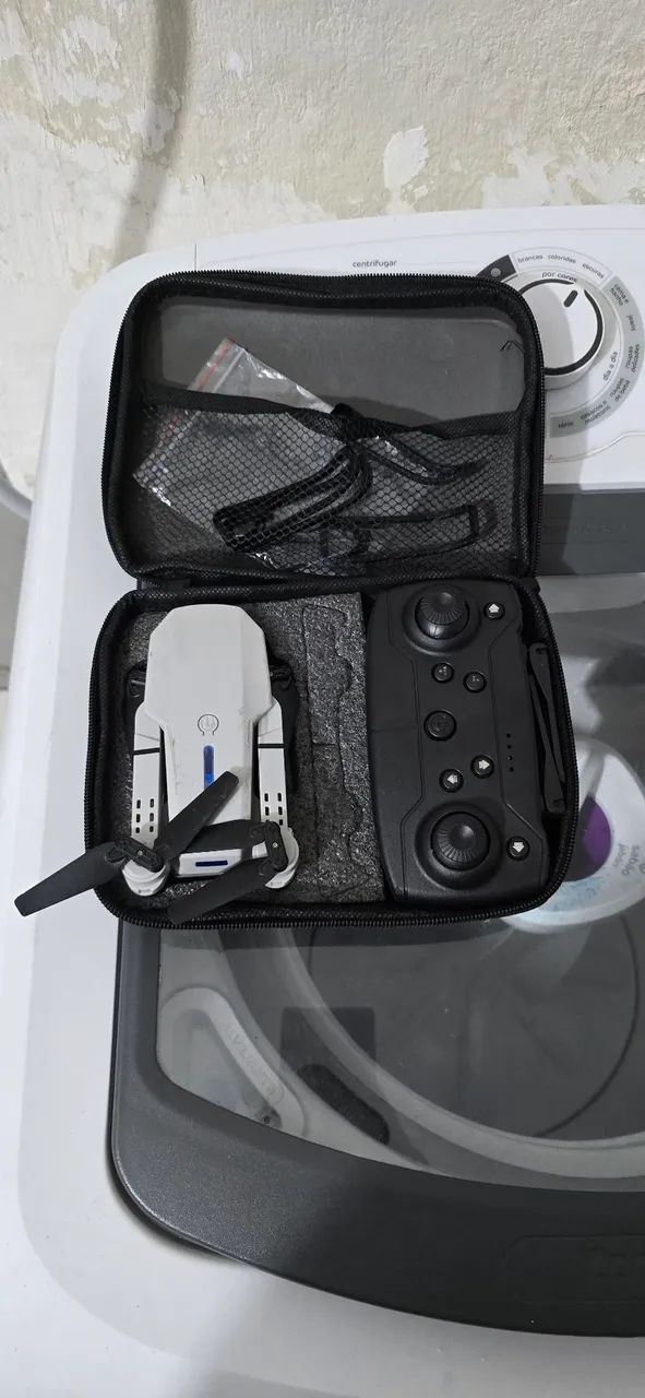 Vendo o drone para brincar com seu filho básico - Foto 2