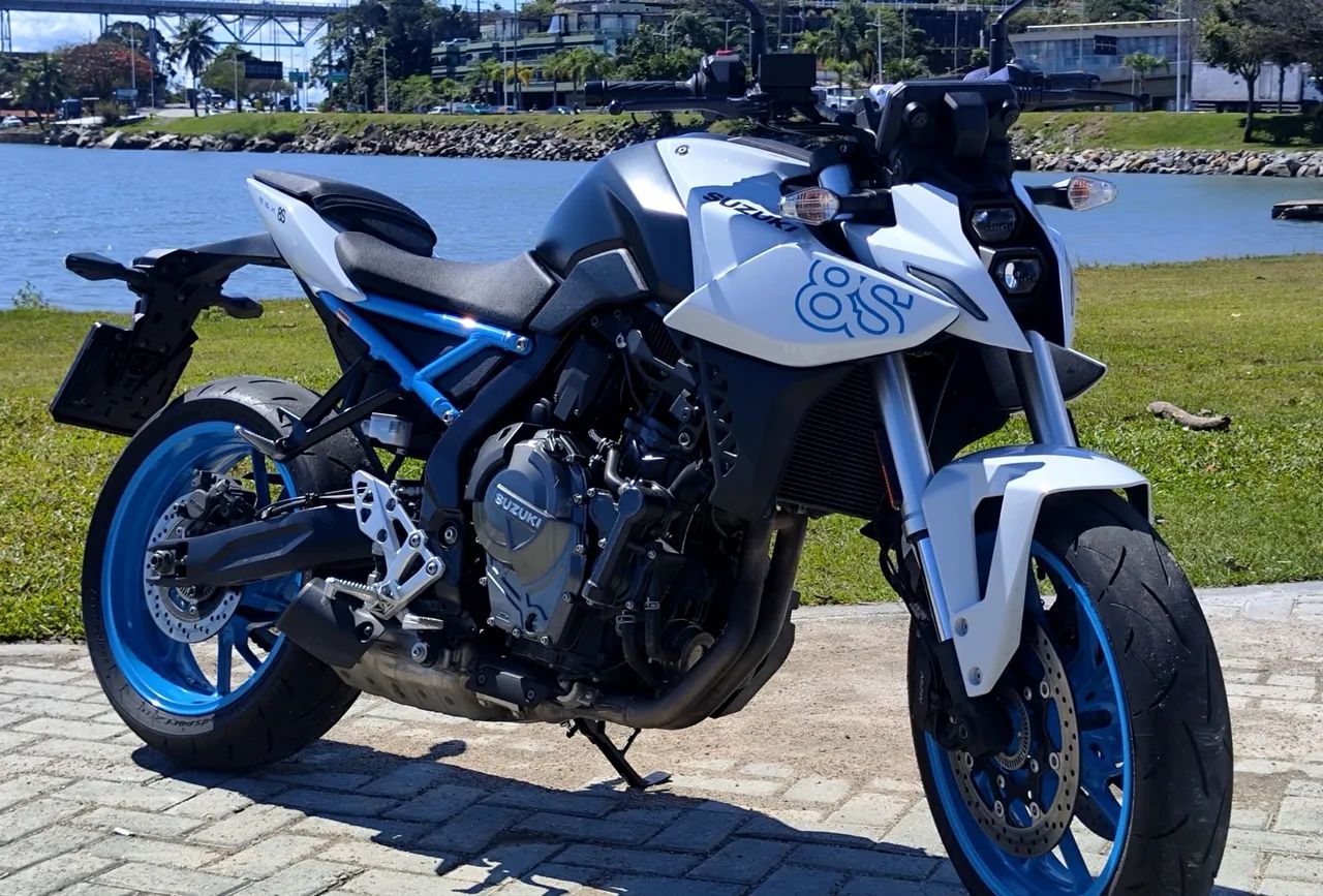 2025 Suzuki GSX 8s - Foto 2