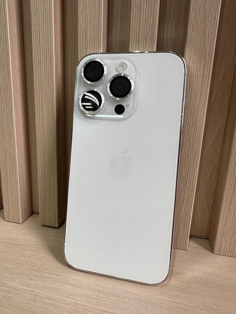 iPhone 14 PRO Branco 128GB - Celulares e Smartphones - Santa