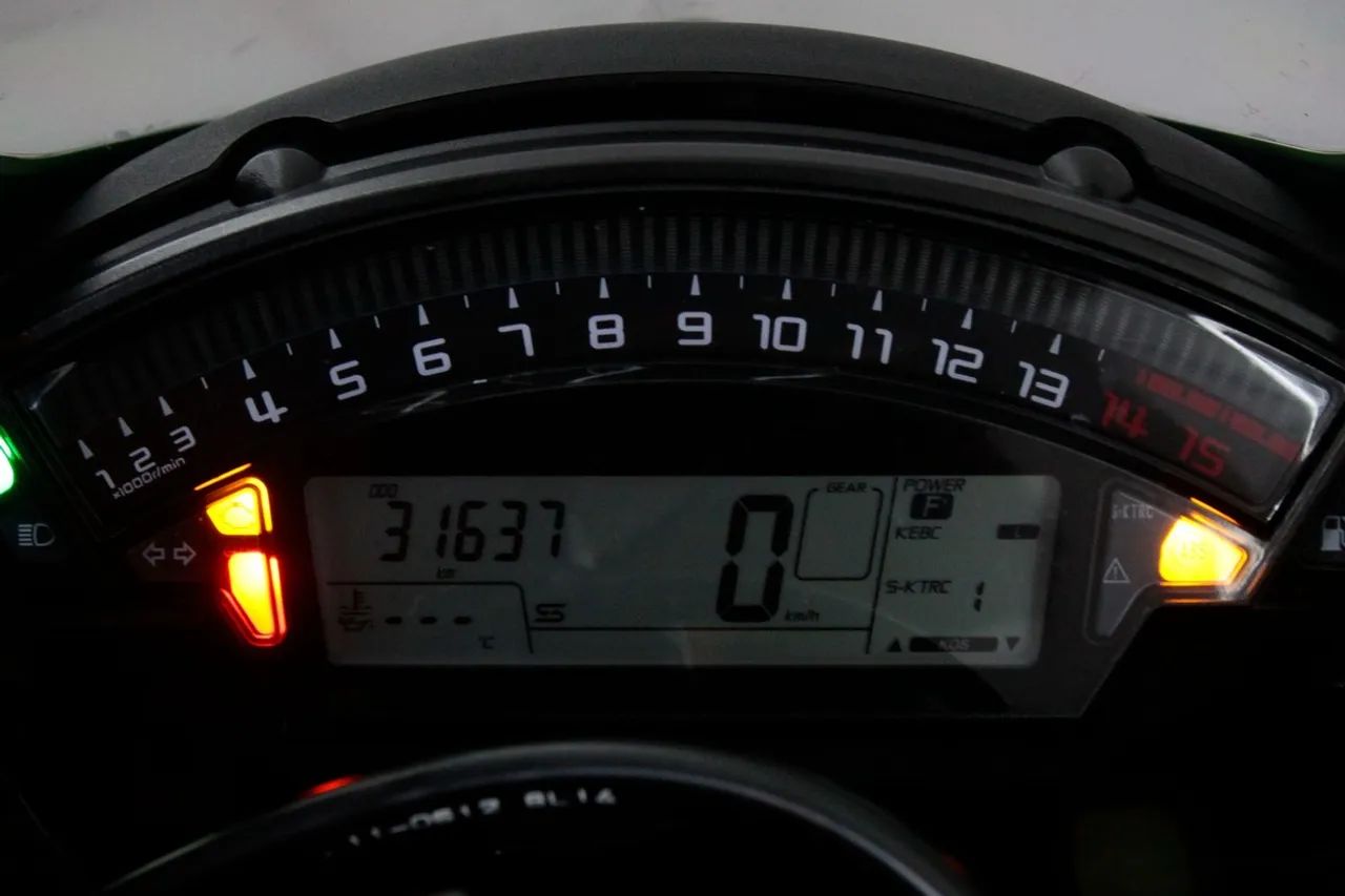 Kawasaki Zx-10/ Zx-10r 1000cc 2020 - 1496324472 | OLX