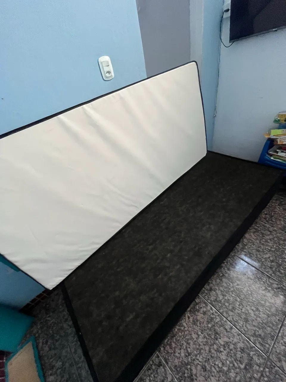 Cama de solteiro colchão e box  - Foto 2