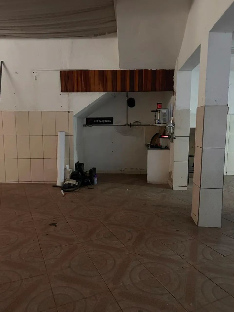 Salão comercial para empresa