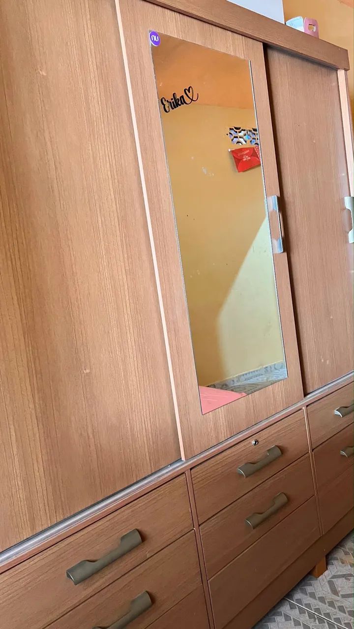 Guarda roupa 