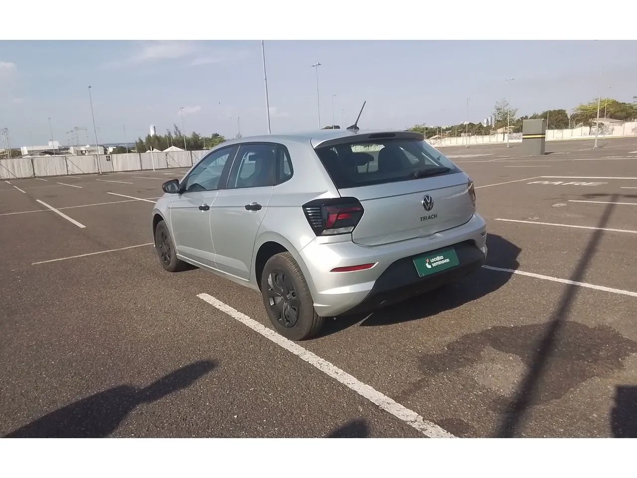 Volkswagen Polo Track 1.0 Flex 12V 5P 2025 - Foto 3