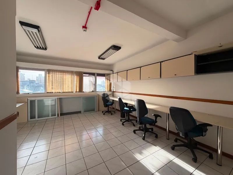 Sala 46.22M² - para Alugar - Foto 4