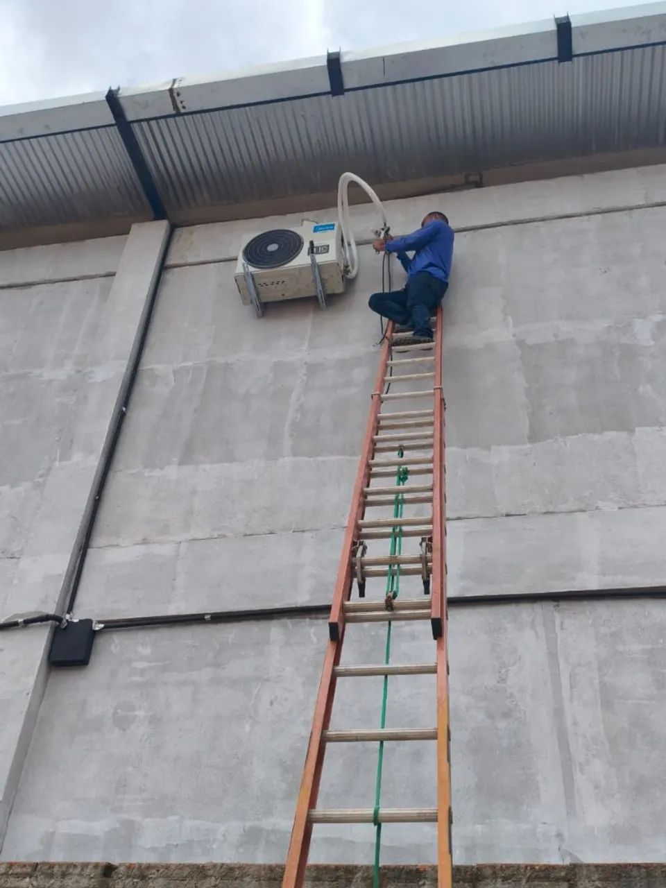 R$ 130,00 Limpeza de central até 12mil convencional fácil acesso.  - Foto 5