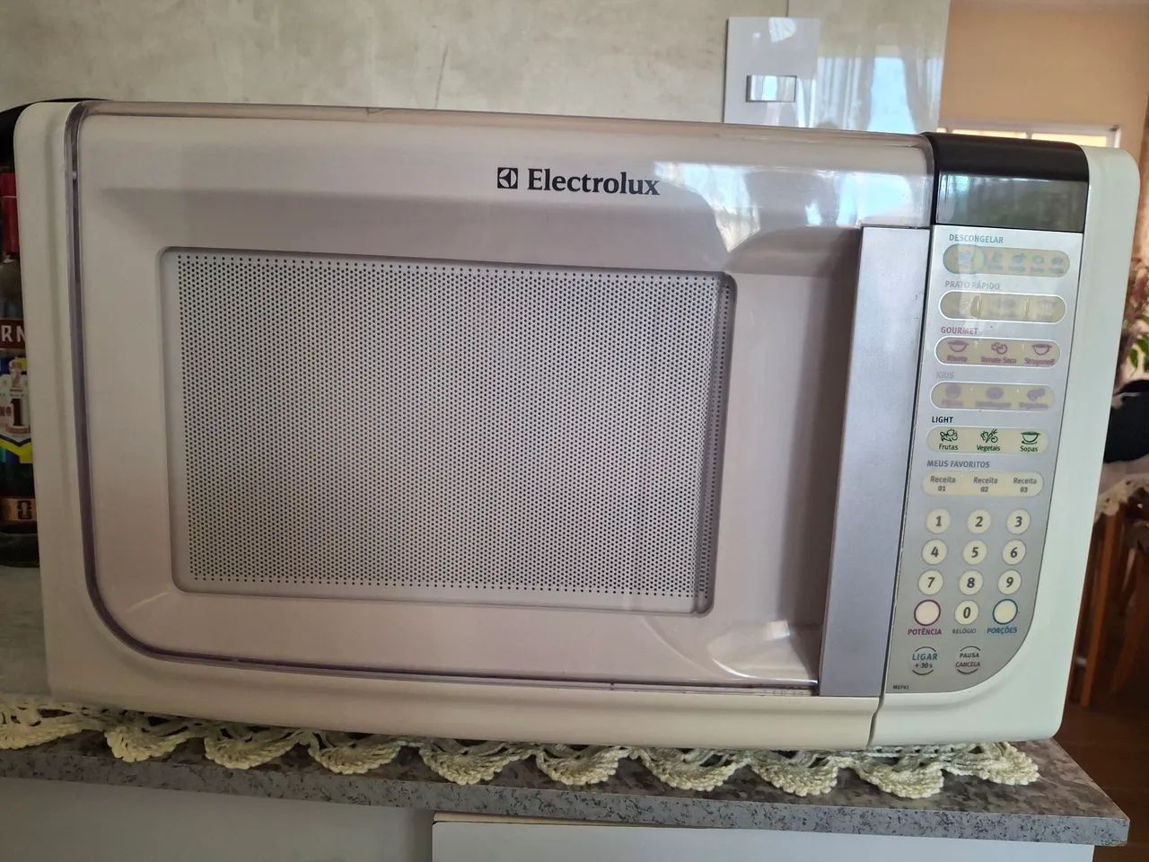 Microondas Electrolux 31L