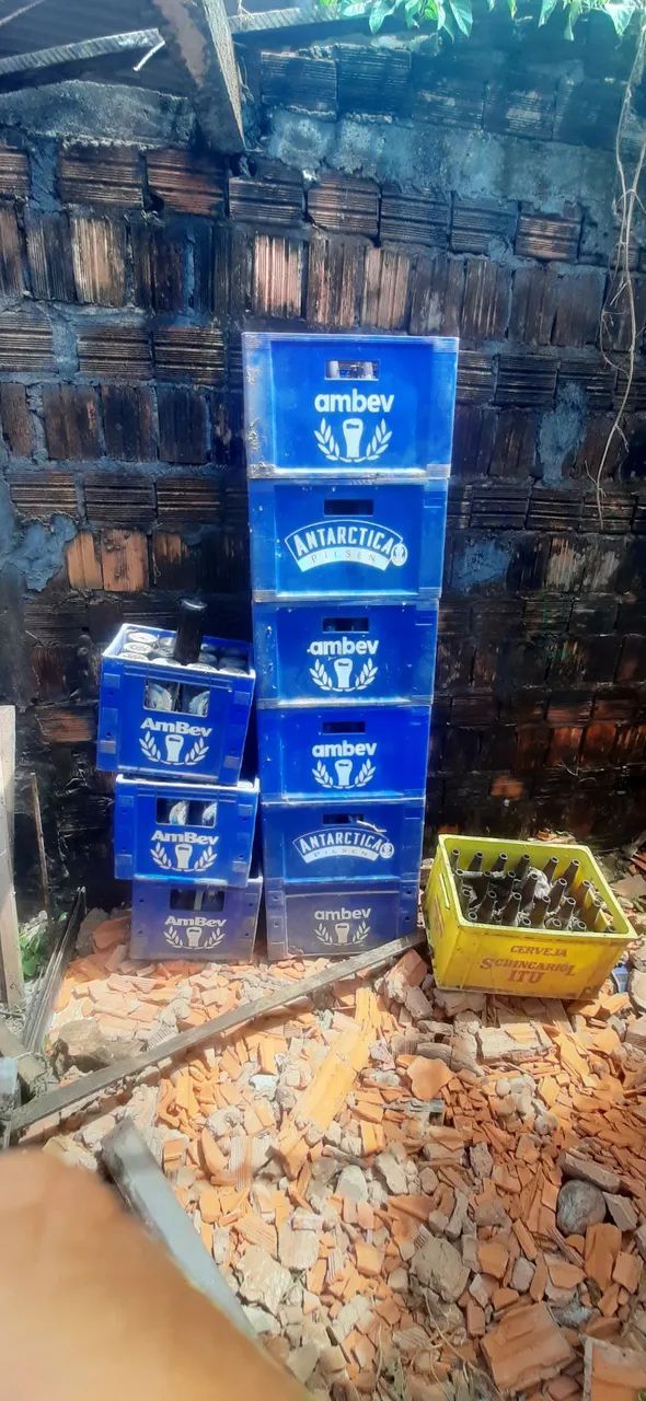 Caixas de cerveja - LEIA A DESCRIÇÃO!!