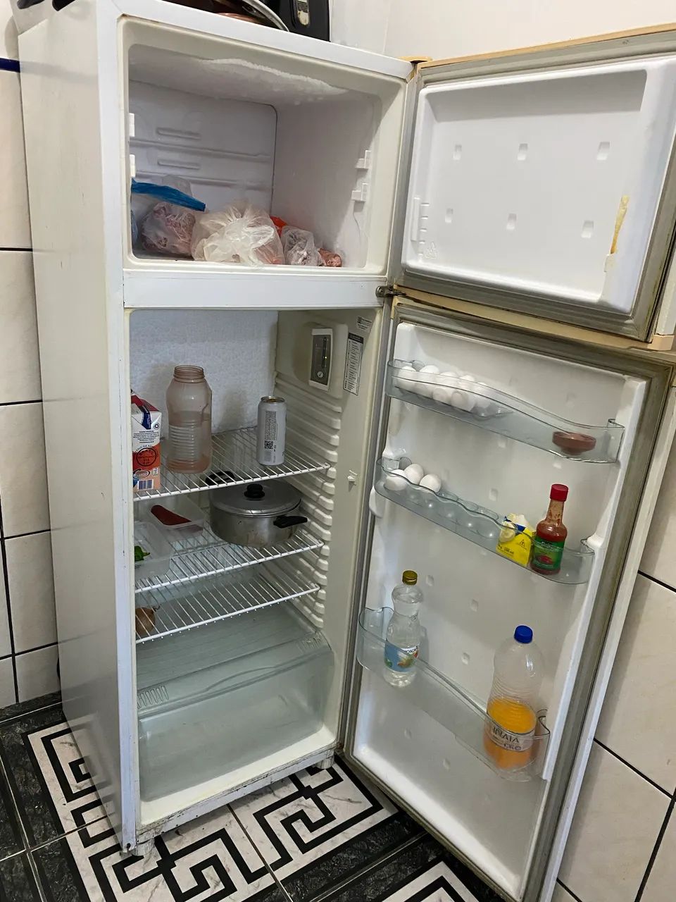 Geladeira e fogão 