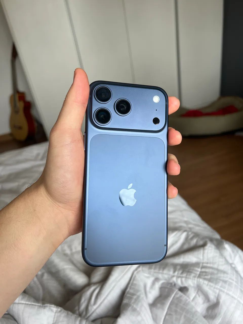 Iphone 17 pro max azul com 13 ciclos - Foto 4