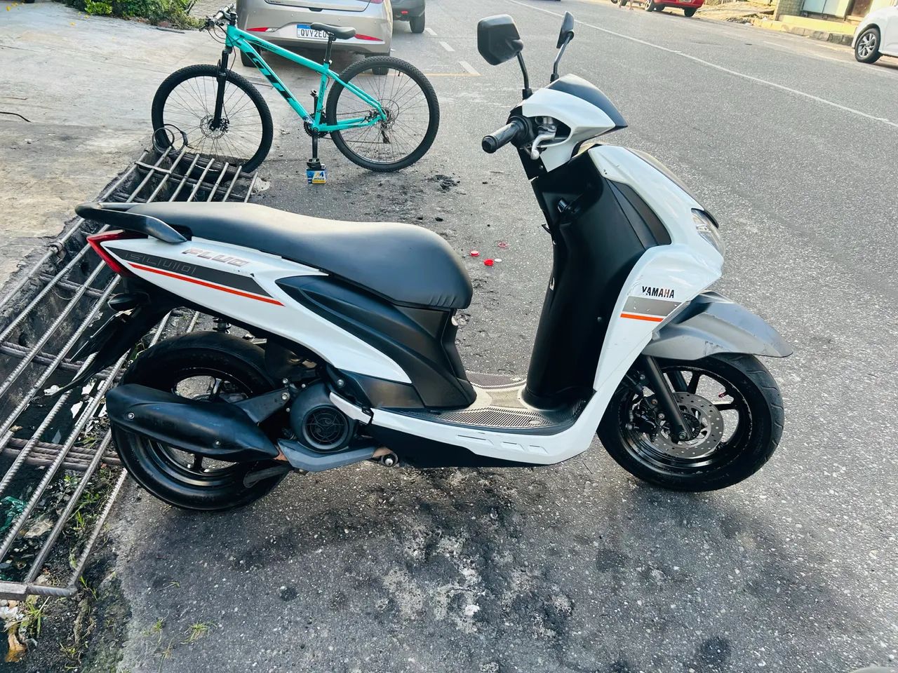 Yamaha fluo - Foto 3