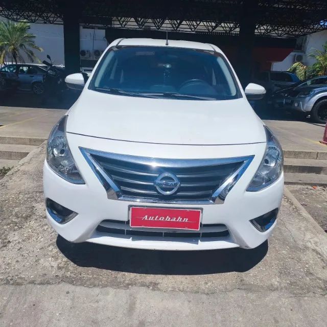Nissan Versa UNIQUE 1.6 16V 2018