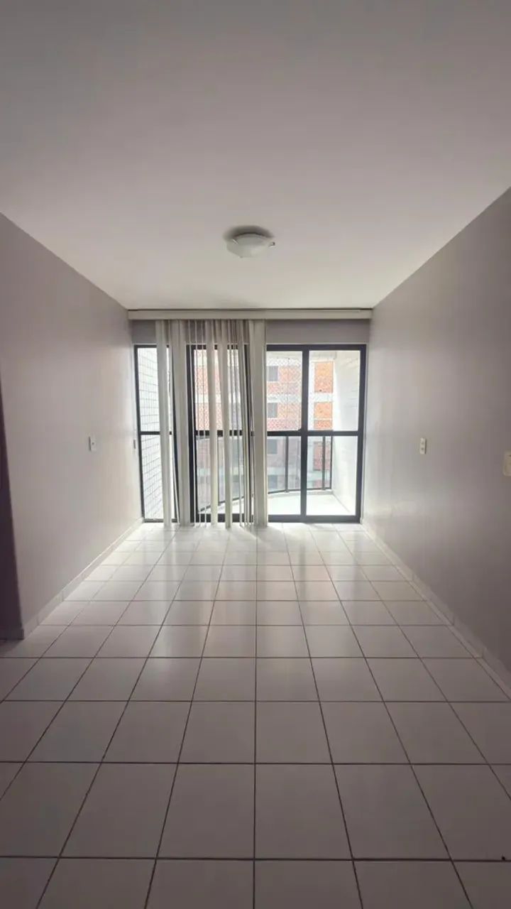 Alugo Apto com 3 quartos sendo 2 suítes com 75 m² + lazer na Jatiúca
