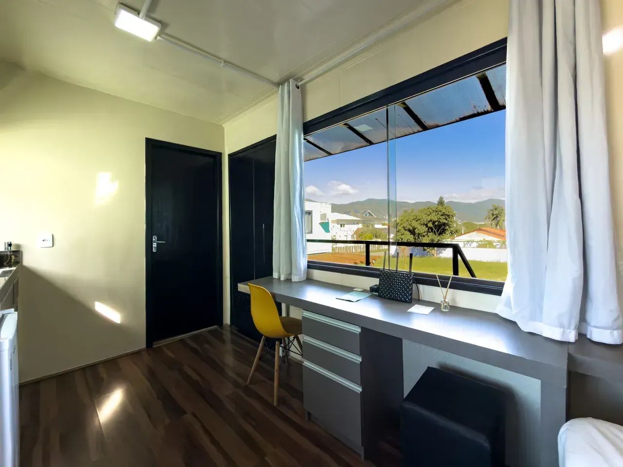 Cacupé | Studio 100% Mobiliado - Sem Fiador Sem Caução - 1 Quarto em localização tranquila - Foto 3
