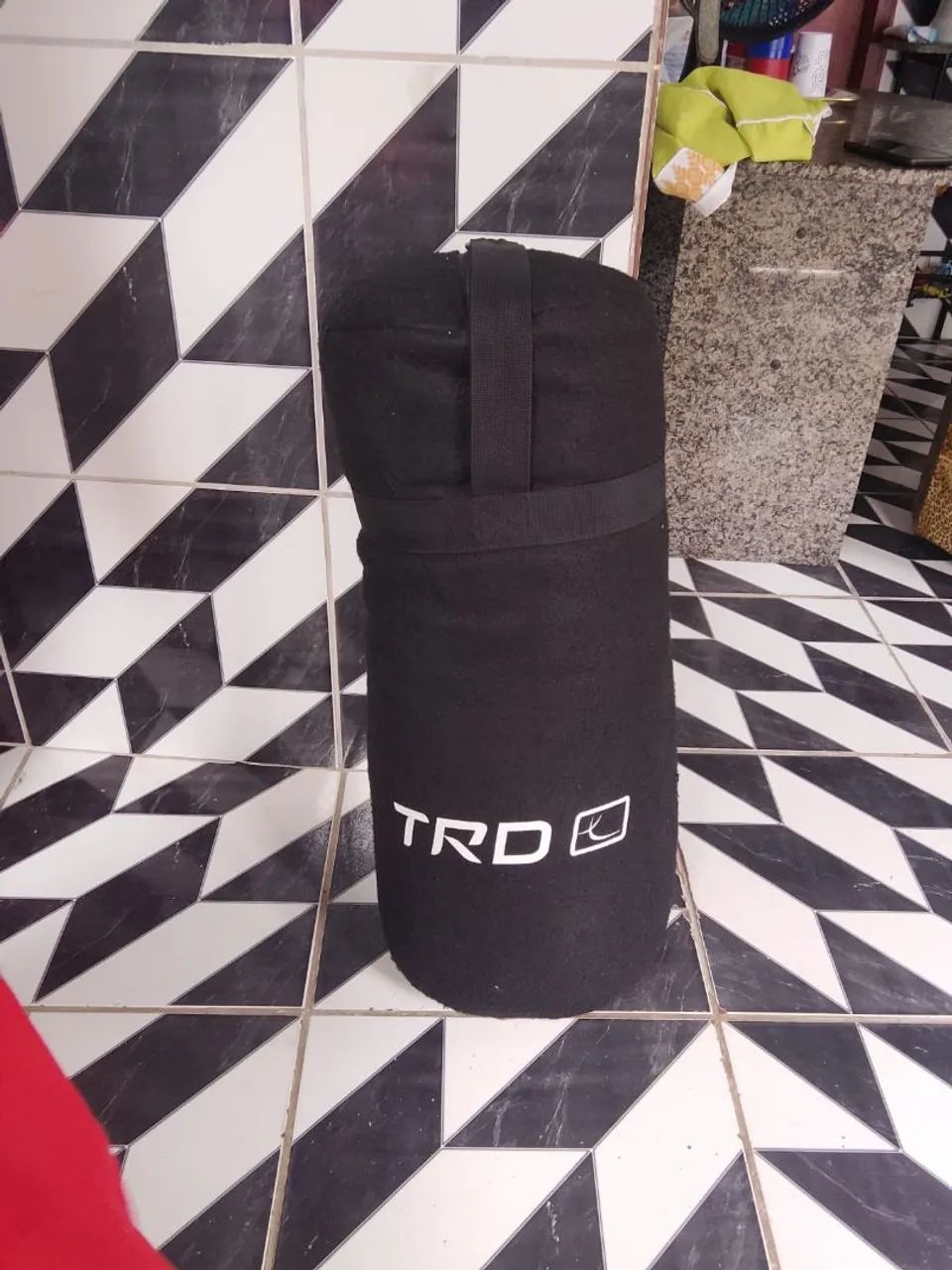 Pra vender saco de pancada