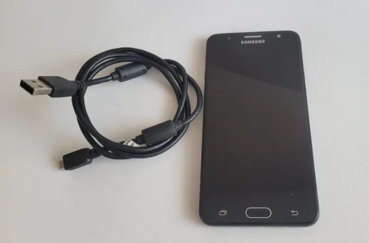 Samsung J7