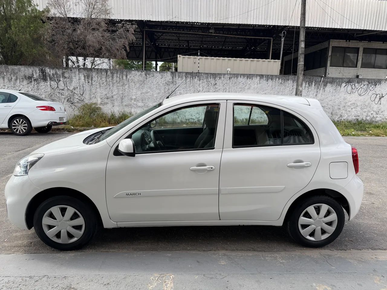 Nissan March MARCH S 1.0 12V Flex 5p 2018