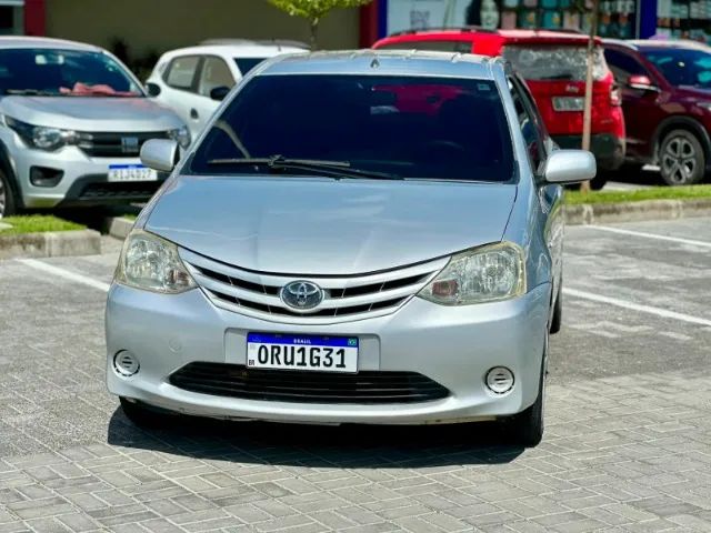Toyota Etios ETIOS XS  1.3 Flex 16V 5p Mec. 2013