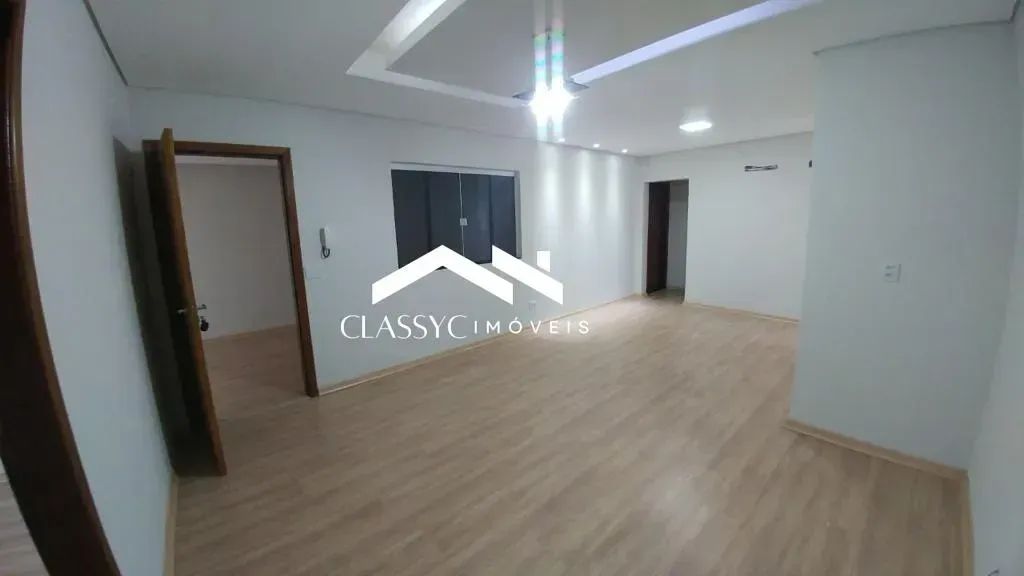 Imóvel Comercial em Uberlândia (Fundinho)  147 m², 6 Salas, Terraço com Churrasqueira.