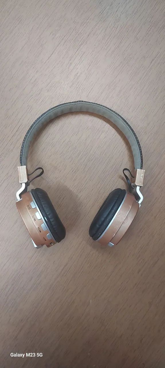 Headphone Bluetooth 