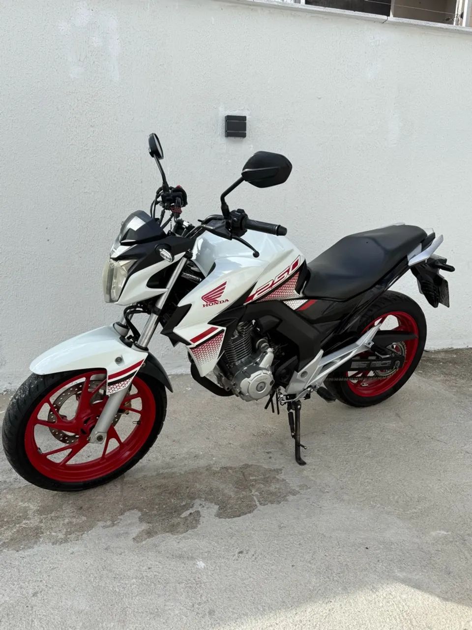 CB TWISTER 250 2022 - Foto 2